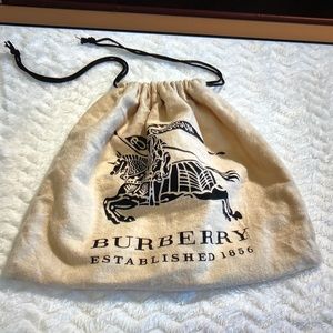 “ Burberry Dust Bag”